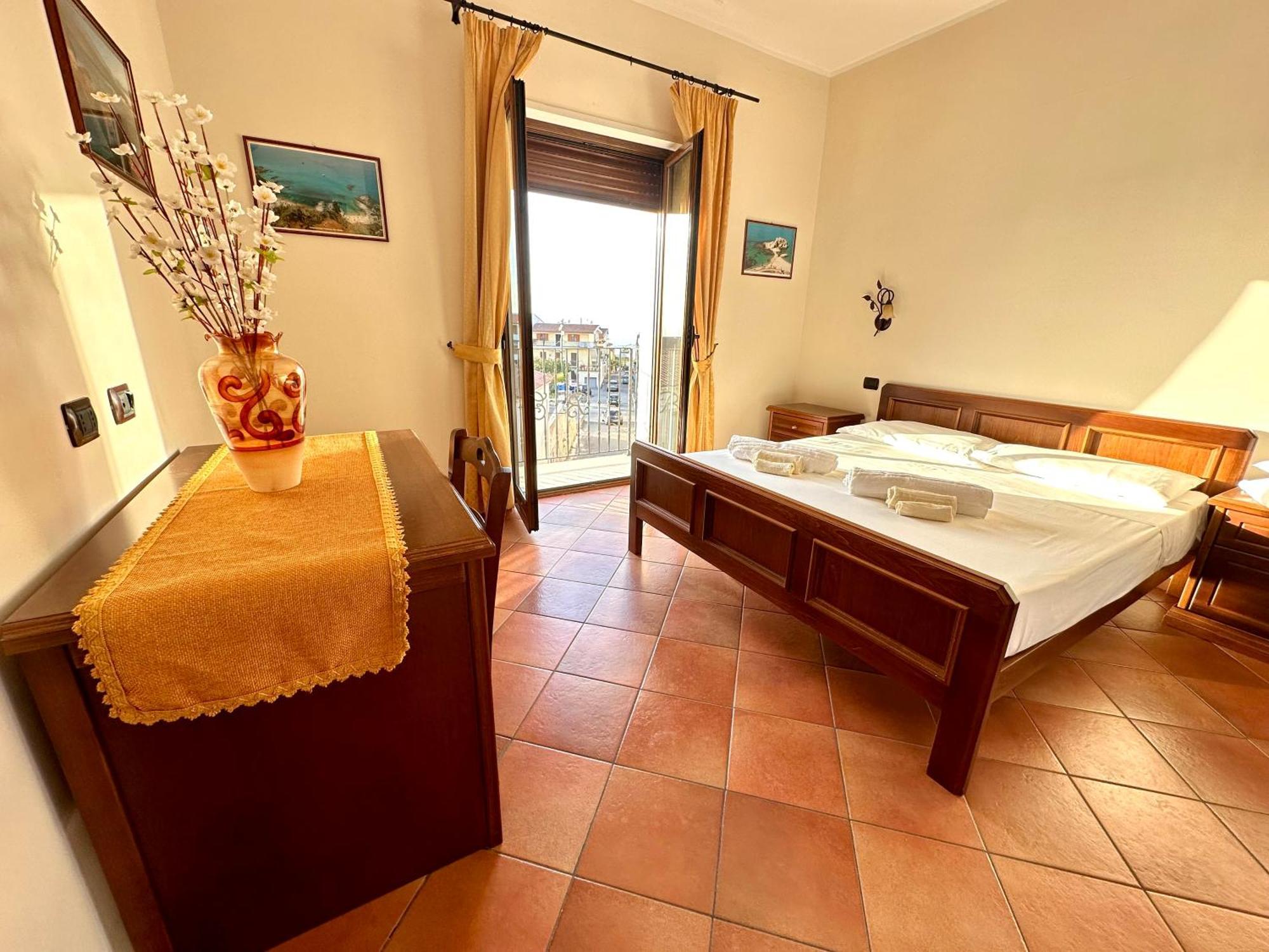 Luxury Accommodation ซานตาโดเมนิกา ภายนอก รูปภาพ